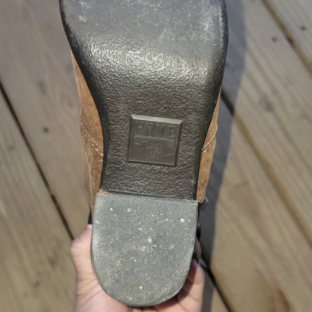Vintage Frye Boots - Picture 4 of 9